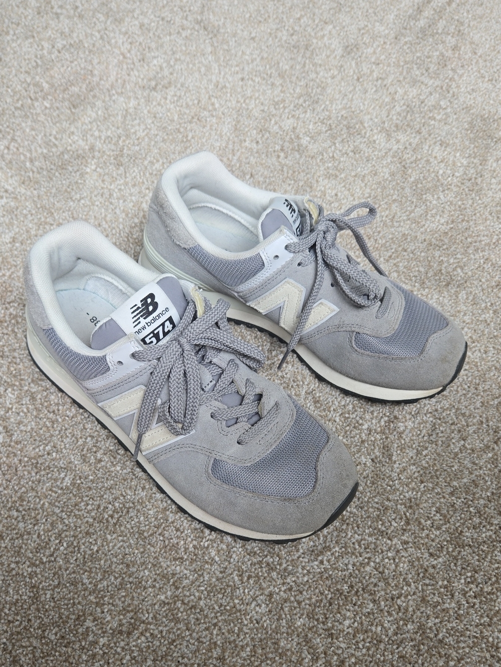 New Balance 574 Classic Womens Size 9.5 Gray Cream Suede Running Retro Shoe
